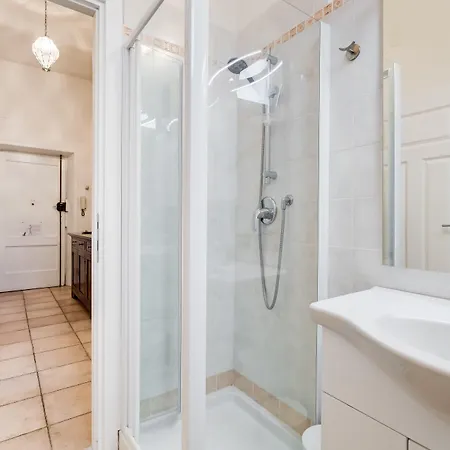 Appartement Domus Ricca Termini *