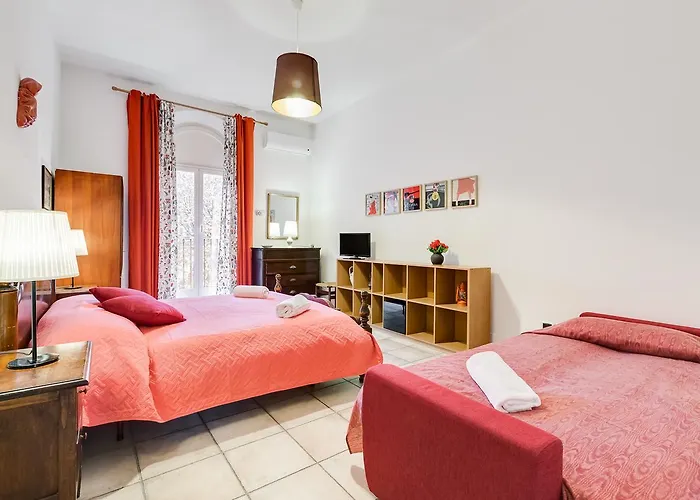 Domus Ricca Termini Appartement *