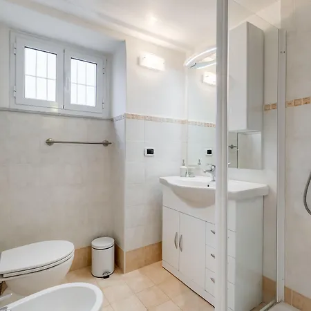 Apartament Domus Ricca Termini Rzym